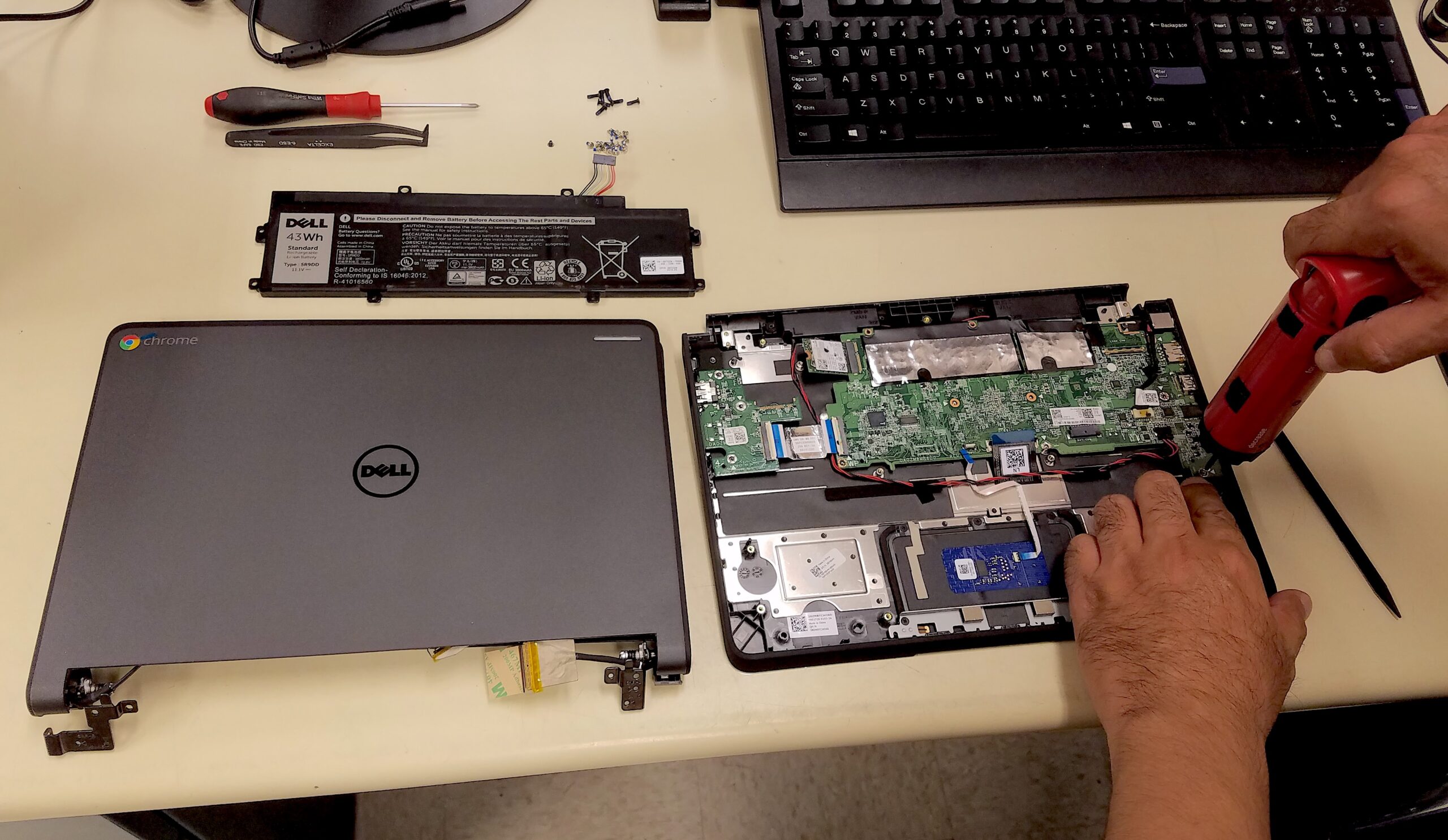 Dell laptop screen repair